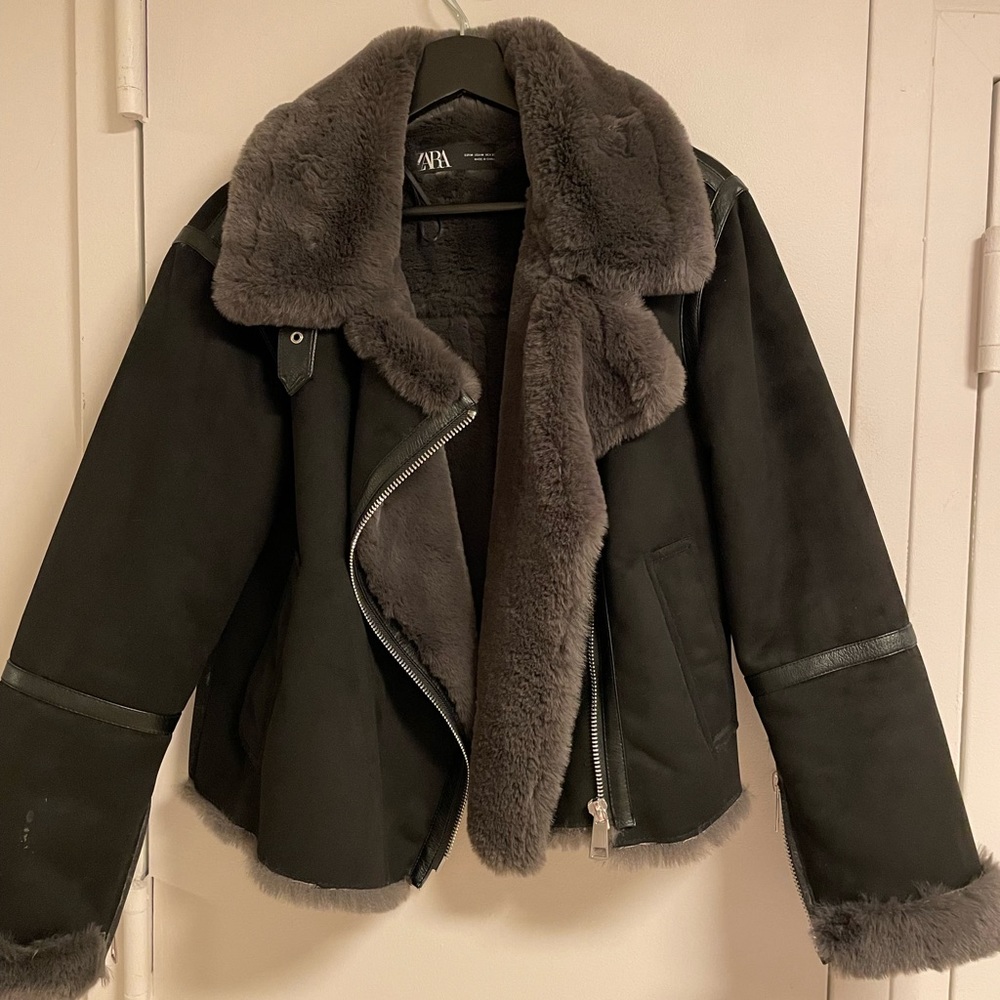 Zara Black Jacket with Gray Faux Shearling Trim